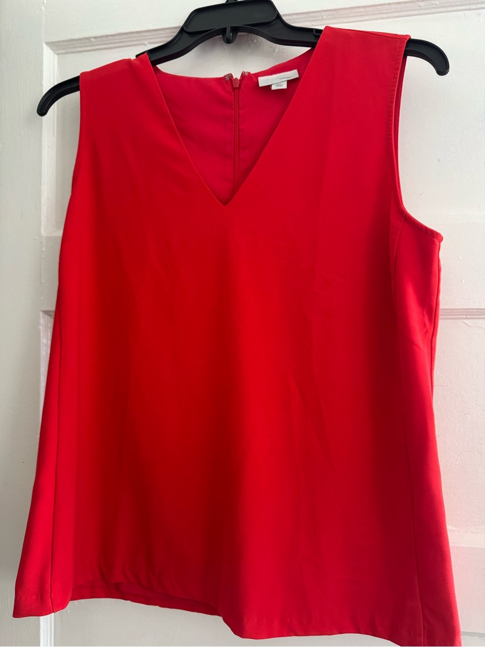 Halogen Bright Red V-Neck Sleeveless Camisole Top